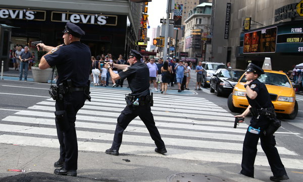 Disarm NYPD: Από την καταστολή στην απο-αστυνόμευση, του Γιάννη-Ορέστη Παπαδημητρίου