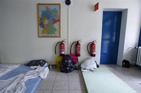 Γερμανία: Μπήκαν με μαχαίρι σε κέντρο υποδοχής προσφύγων