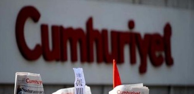 Ποινή φυλάκισης 2 ετών σε δημοσιογράφους της Cumhuriyet