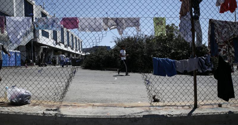 ΚΕΕΡΦΑ: Μαζική απεργία πείνας προσφύγων στο Ελληνικό