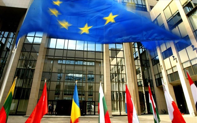 Οι ΥΠΕΞ της ΕΕ ενέκριναν την έναρξη ενταξιακών διαπραγματεύσεων με Βόρεια Μακεδονία και Αλβανία