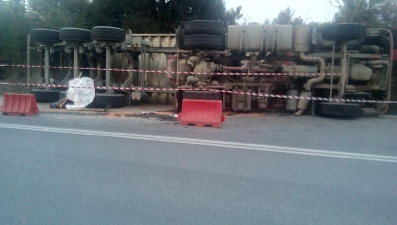 Χαλκιδική: Διαρροή τοξικών αποβλήτων από φορτηγό της Eldorado Gold έξω από τα Αρχαία Στάγειρα