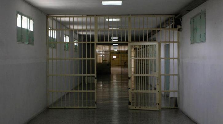 Εξέγερση στις φυλακές Θήβας μετά τον θάνατο κρατουμένης