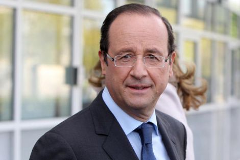 Ολάντ: Η Γαλλία θέλει την Ελλάδα στην Ευρωζώνη