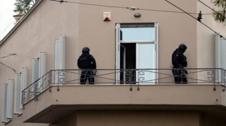 Δεν εντοπίστηκαν αποτυπώματα των δύο γιων του Δημήτρη Ινδαρέ στην κατάληψη στο Κουκάκι