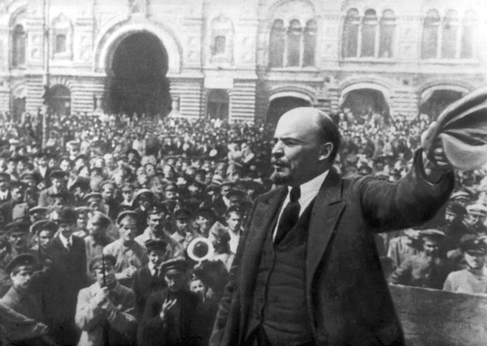 Ο Λένιν και οι άλλοι. Του Χρήστου Λάσκου