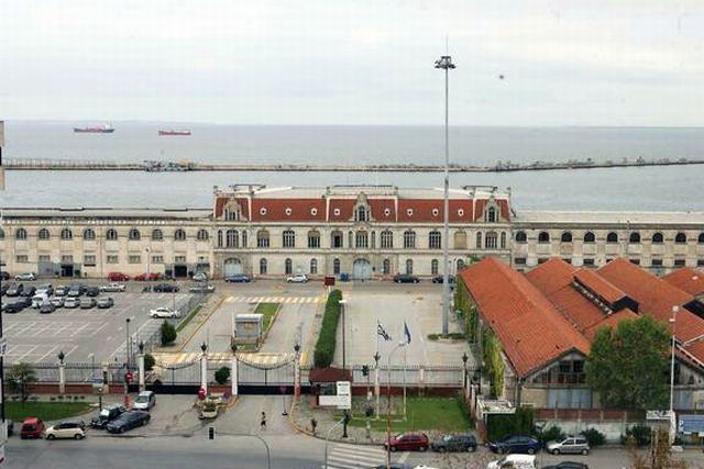 ΕΚΘ: Ξεπουλιέται το λιμάνι της Θεσσαλονίκης… Ποιος κυβερνάει αυτή τη χώρα;