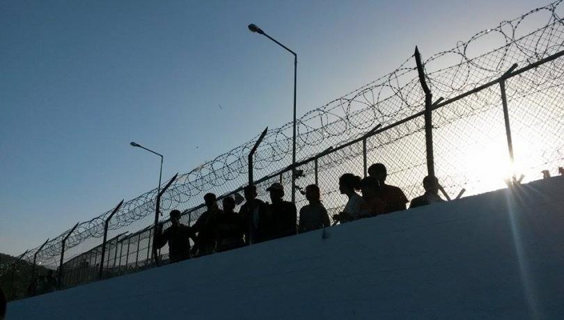 Προληπτικές συλλήψεις προσφύγων στην Λέσβο καταγγέλλουν οι αλληλέγγυοι