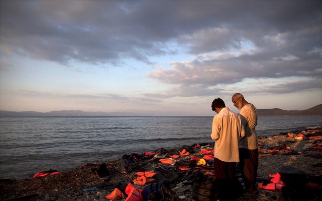 Έρευνες για τον εντοπισμό τεσσάρων αγνοούμενων από την τραγωδία στο Φαρμακονήσι