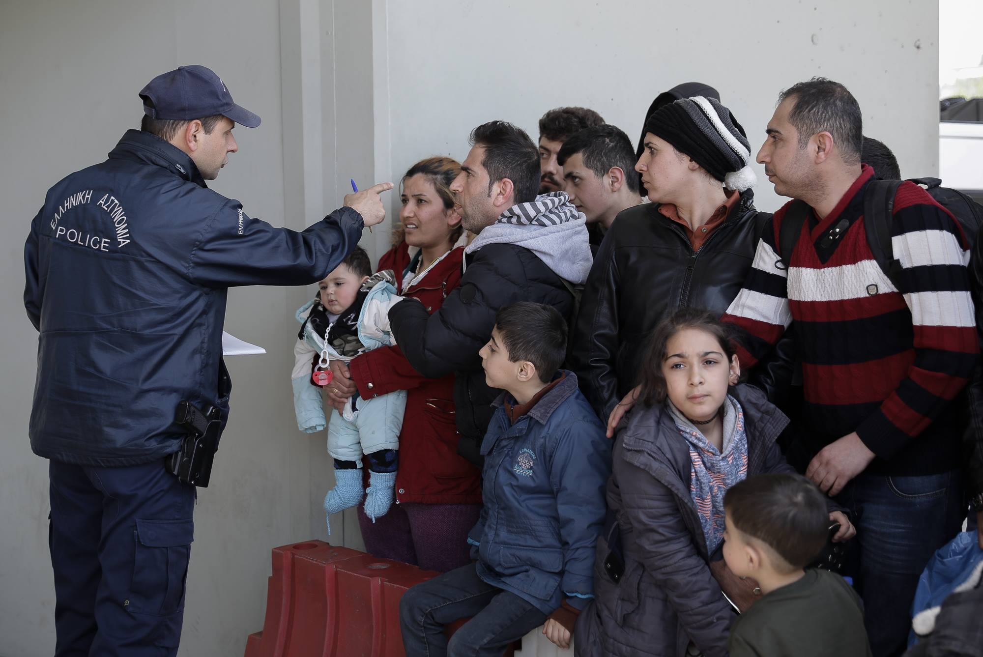 Τα προβλήματα που αντιμετωπίζουν οι πρόσφυγες στην προσπάθεια ένταξής τους στην ελληνική κοινωνία