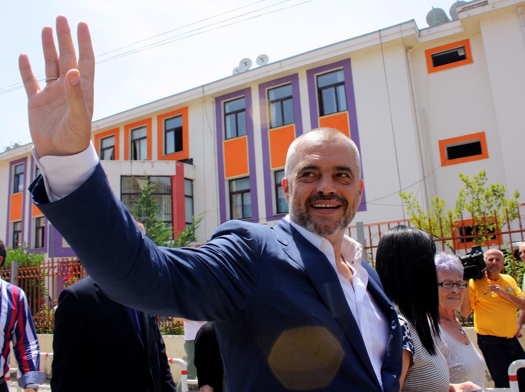 Αλβανία: Η νέα κυβέρνηση έλαβε ψήφο εμπιστοσύνης