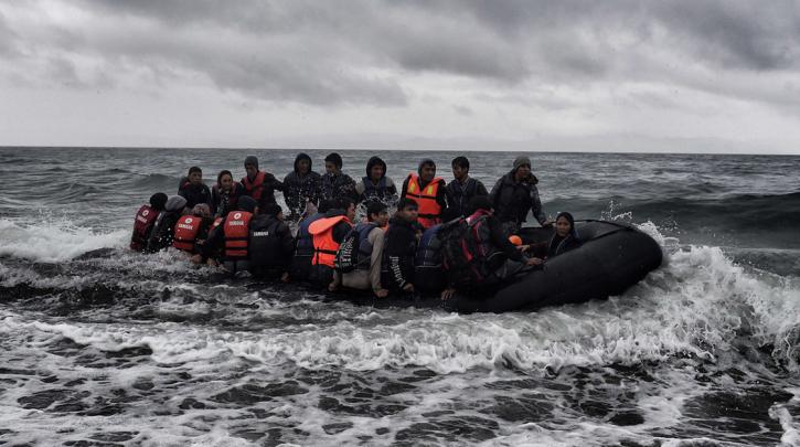 ΟΗΕ: Μειώθηκε κατά πολύ ο αριθμός των προσφύγων που έφθασαν στην Ευρώπη τον Νοέμβριο