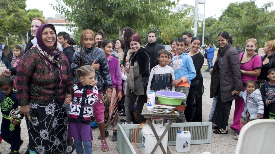 ΕλΕΔΑ: Διακρίσεις σε βάρος μεταναστών και Ρομά στην χορήγηση κοινωνικών επιδομάτων