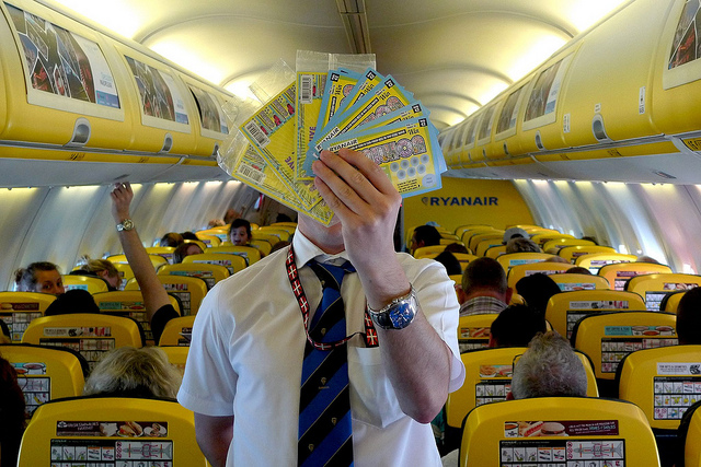Ryanair: Η είσοδος δωρεάν, στην έξοδο… πληρώνεις!