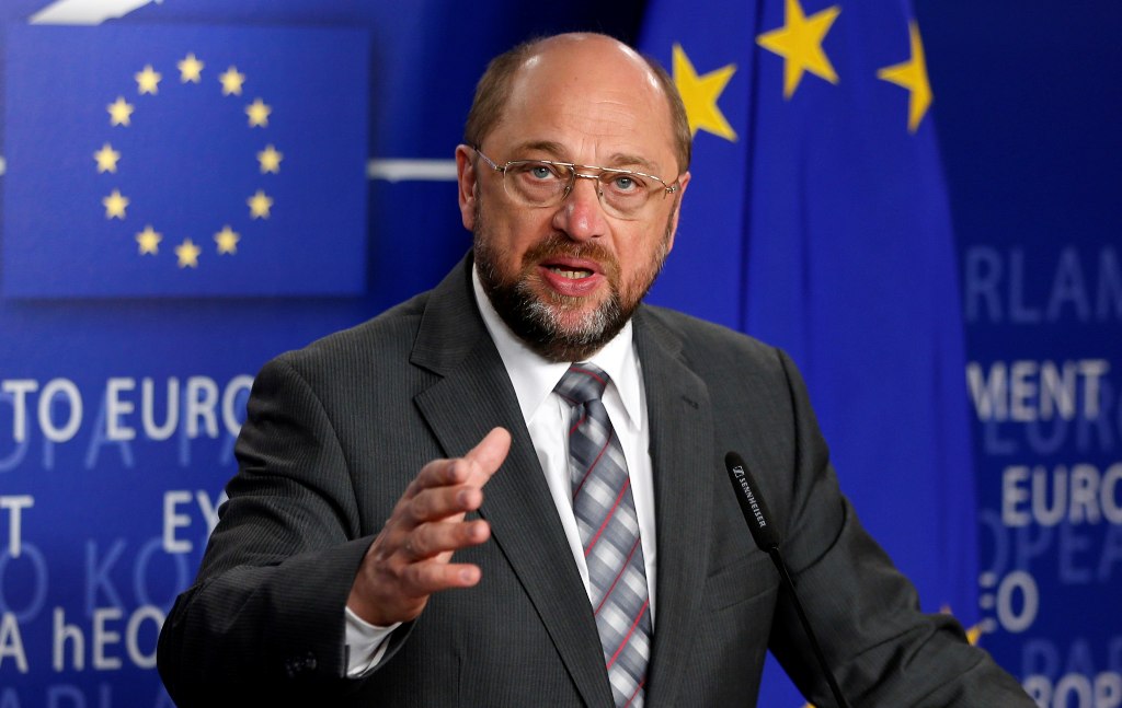 Ο Σουλτς ανοίγει τον δρόμο για κυβέρνηση συνεργασίας στη Γερμανία
