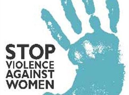Θεατρική παράσταση «Κατερίνα Χ» ενόψει της παγκόσμιας ημέρας για την εξάλειψη της βίας κατά των γυναικών