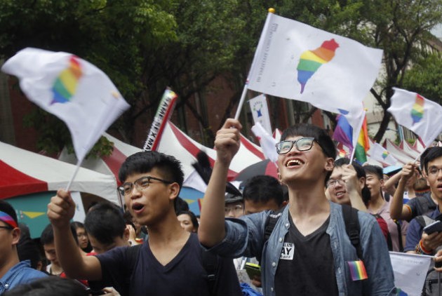 Ταϊβάν: Η πρώτη ασιατική χώρα που δέχεται τον γάμο ομοφυλοφίλων