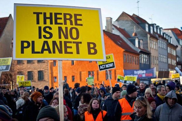Συγκεντρώσεις σε όλο το κόσμο ενόψει της Διάσκεψης για το Κλίμα στη Γαλλία