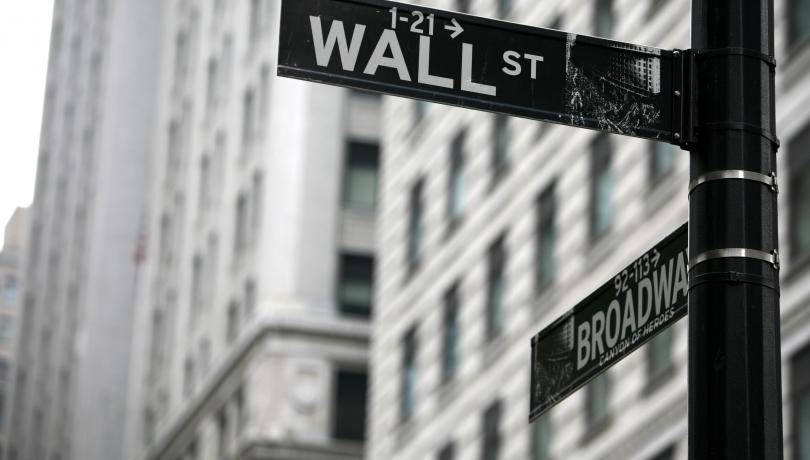 Λευκός Οίκος και υπουργείο Οικονομικών παρακολουθούν την κατάσταση στο NYSE