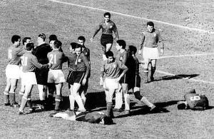 Χιλή 1962: Tα «ρεπορτάζ» που έκαναν το γήπεδο παλαίστρα‏