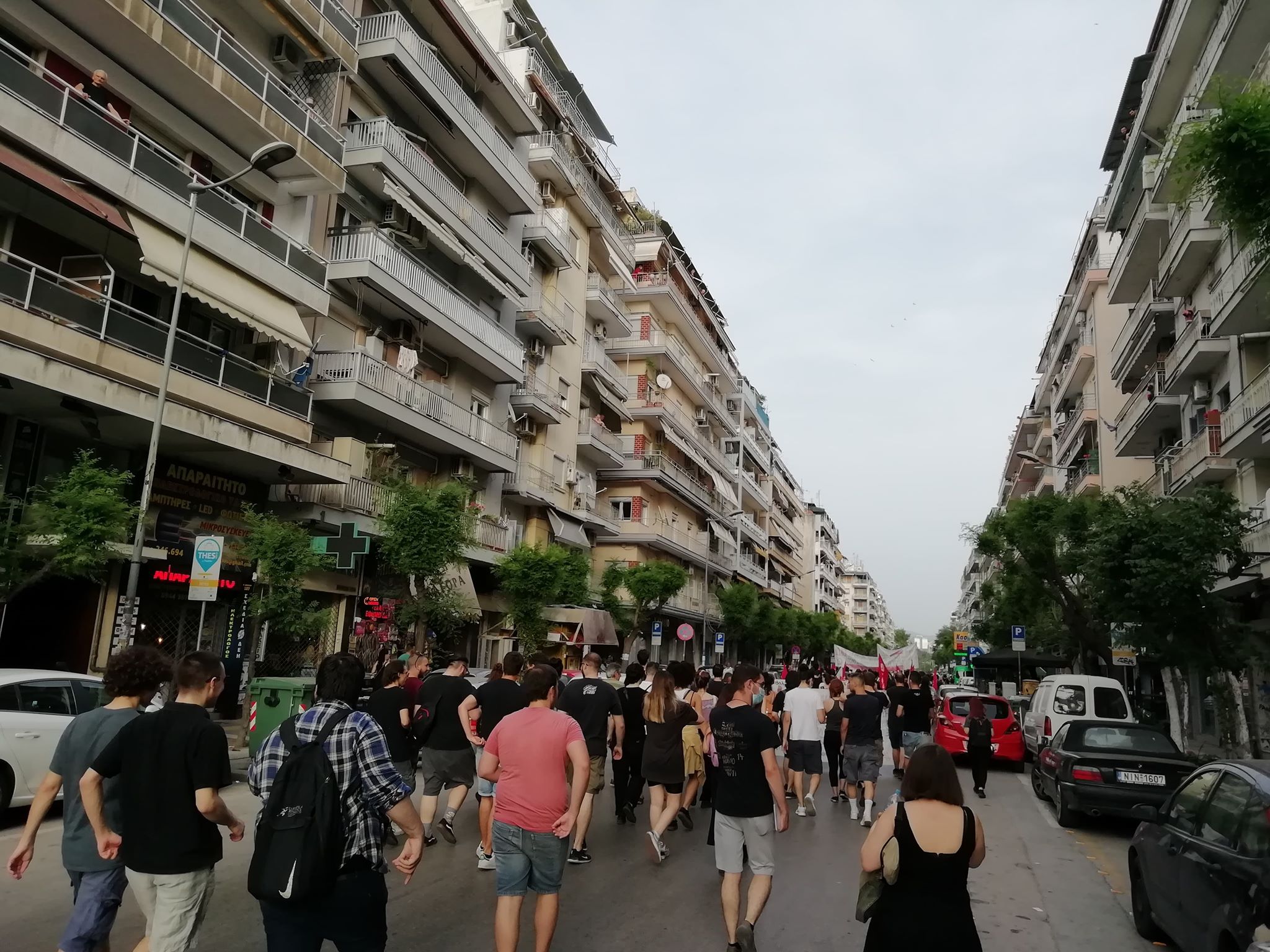 Μαζική πορεία στη Θεσσαλονίκη ενάντια στην αστυνομική καταστολή