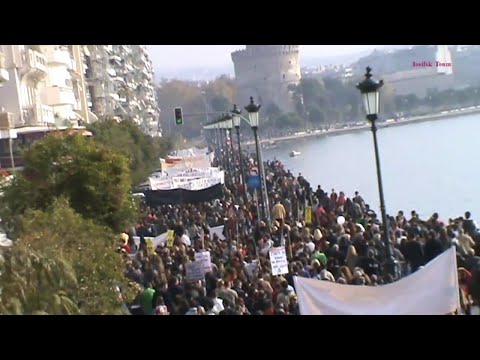 Επιτροπή Αγώνα Θεσσαλονίκης: Mια πορεία χιλιάδων ανθρώπων ήταν ξανά αόρατη για τα κανάλια